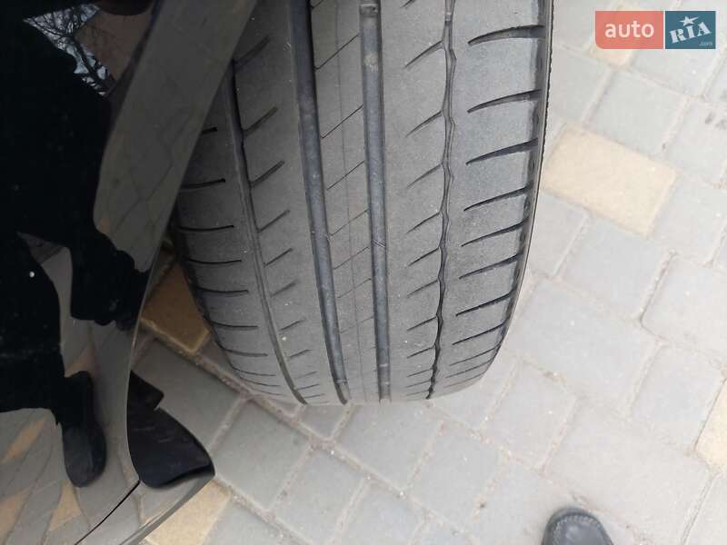 Универсал Volkswagen Passat 2009 в Одессе