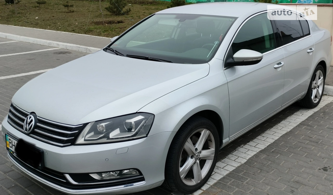 2011 Volkswagen Passat - мініатюра 23