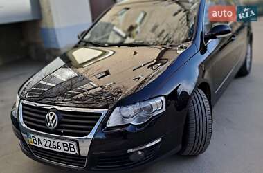 Седан Volkswagen Passat 2008 в Кропивницком