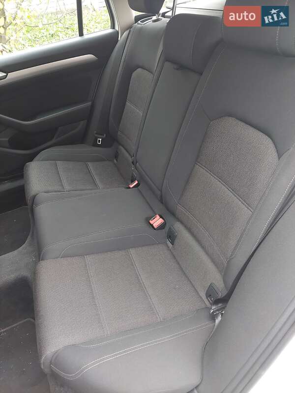 Универсал Volkswagen Passat 2017 в Коломые