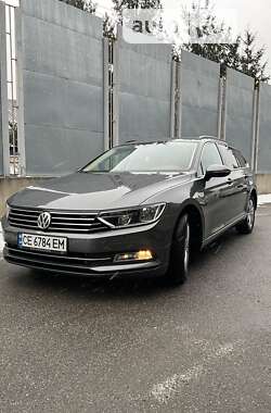 Універсал Volkswagen Passat 2015 в Чернівцях