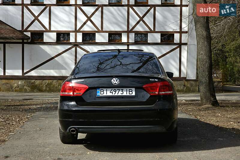 Седан Volkswagen Passat 2012 в Полтаве