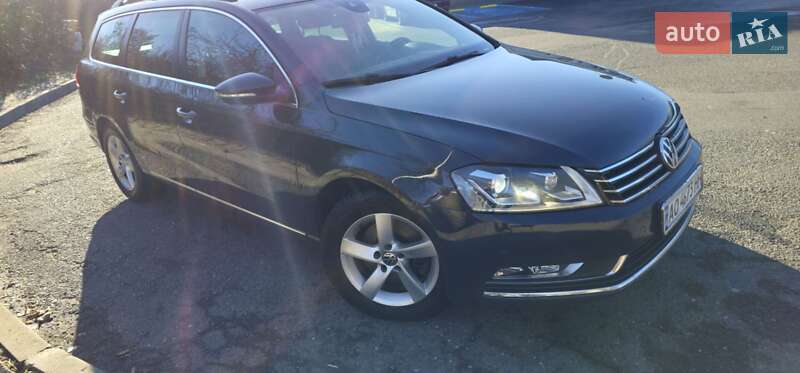 Универсал Volkswagen Passat 2012 в Иршаве фото 15 Универсал Volkswagen Passat 2012 в Иршаве