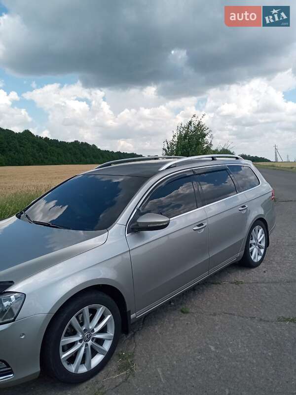 Универсал Volkswagen Passat 2014 в Гайвороне