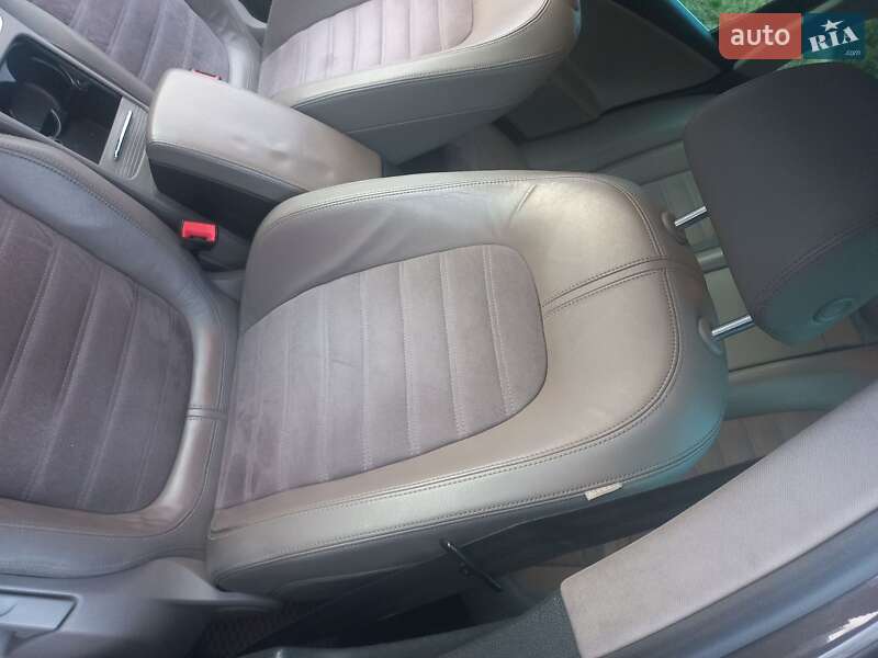 Універсал Volkswagen Passat 2008 в Львові