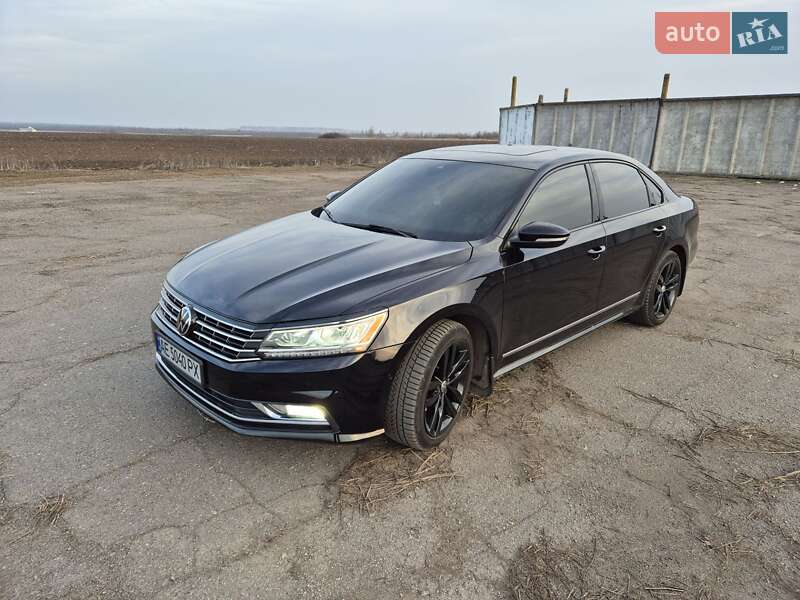 Седан Volkswagen Passat 2017 в Петрове