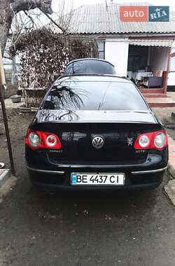 Седан Volkswagen Passat 2007 в Николаеве