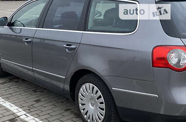 Универсал Volkswagen Passat 2007 в Дубно