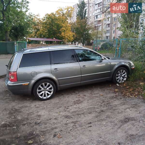 Универсал Volkswagen Passat 2003 в Киеве