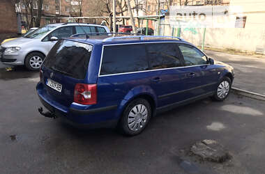 Универсал Volkswagen Passat 2000 в Полтаве