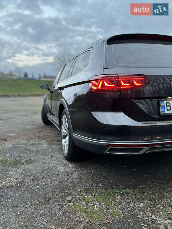 Универсал Volkswagen Passat 2022 в Одессе