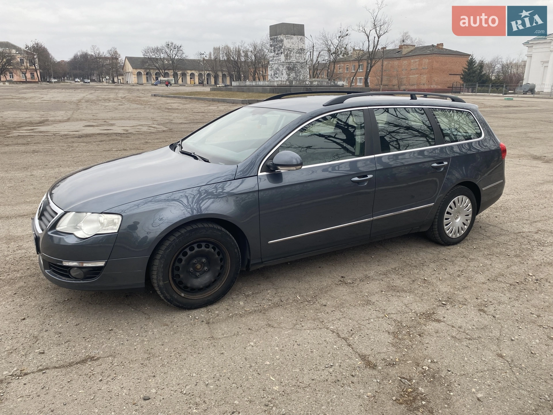 2010 Volkswagen Passat - мініатюра 4