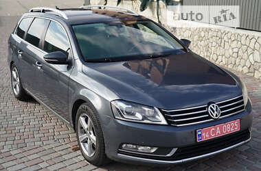 Универсал Volkswagen Passat 2012 в Тернополе