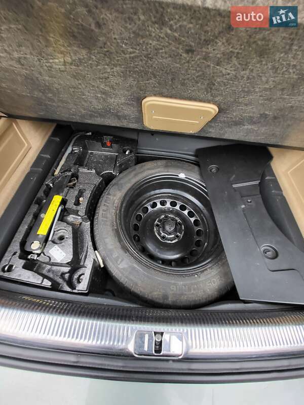 Универсал Volkswagen Passat 2006 в Старом Самборе фото 16 Универсал Volkswagen Passat 2006 в Старом Самборе