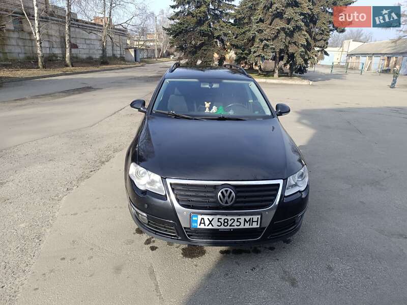 Универсал Volkswagen Passat 2010 в Харькове