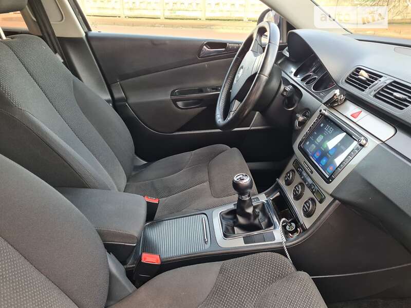 Универсал Volkswagen Passat 2007 в Киеве