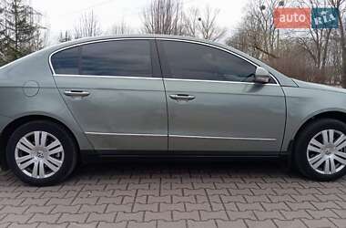 Седан Volkswagen Passat 2007 в 