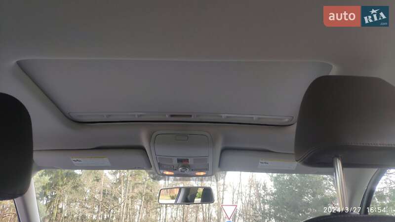 Седан Volkswagen Passat 2016 в Луцке