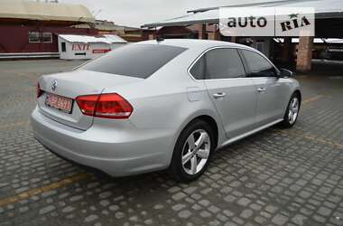 Седан Volkswagen Passat 2012 в Львове