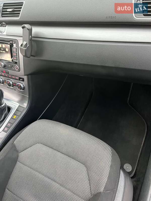 Универсал Volkswagen Passat 2014 в Калуше