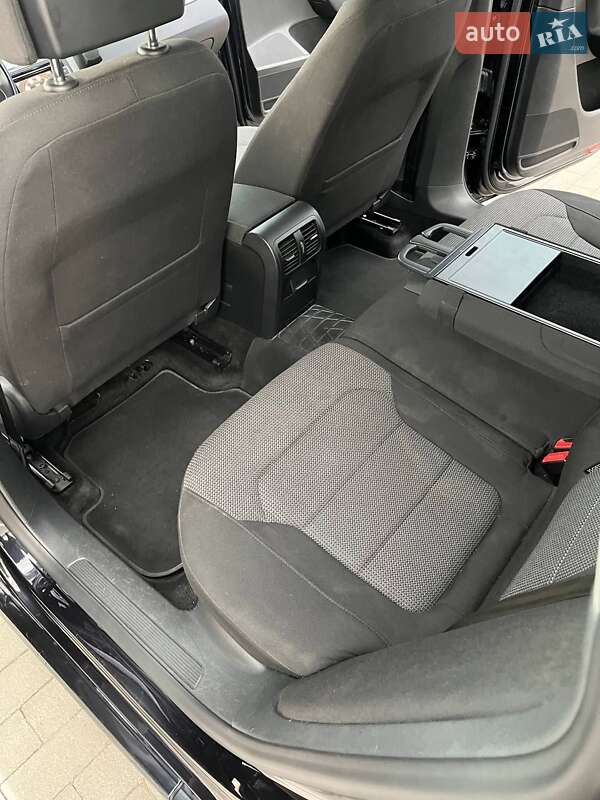 Универсал Volkswagen Passat 2014 в Калуше