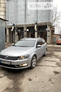 Volkswagen Passat 2011