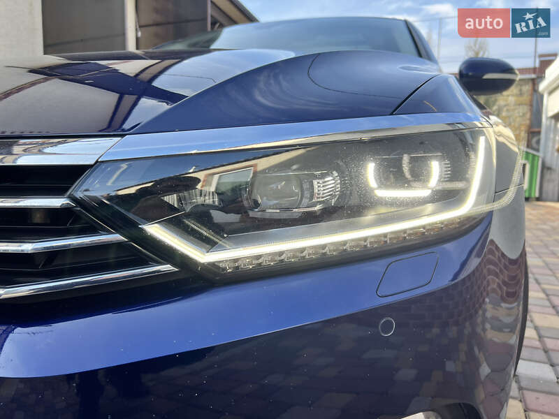 Универсал Volkswagen Passat 2018 в Николаеве