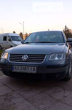 Седан Volkswagen Passat 2003 в Ужгороде