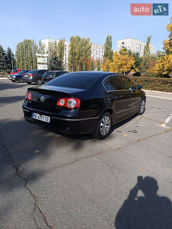 Седан Volkswagen Passat 2010 в Южноукраинске