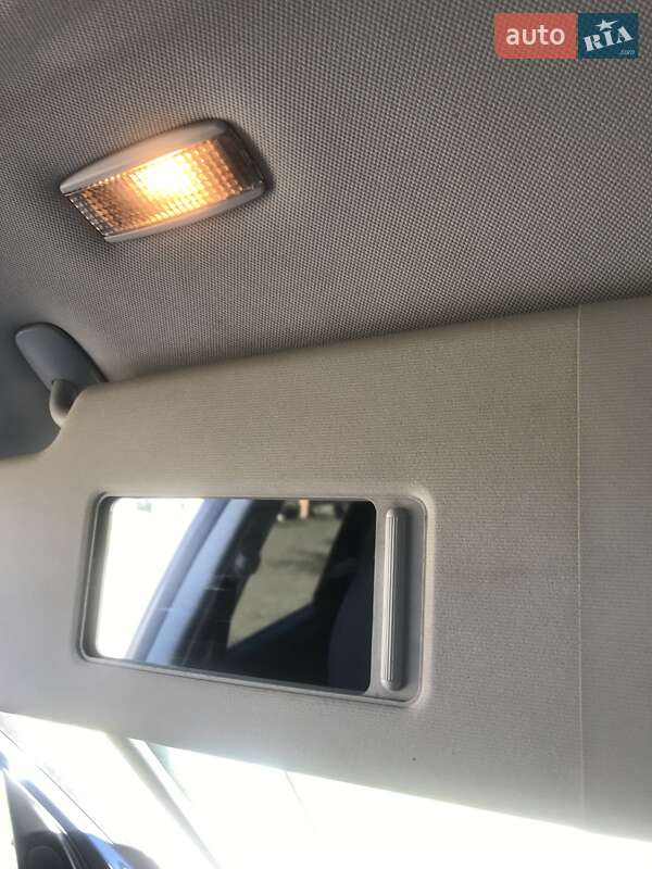 Универсал Volkswagen Passat 2001 в Городенке