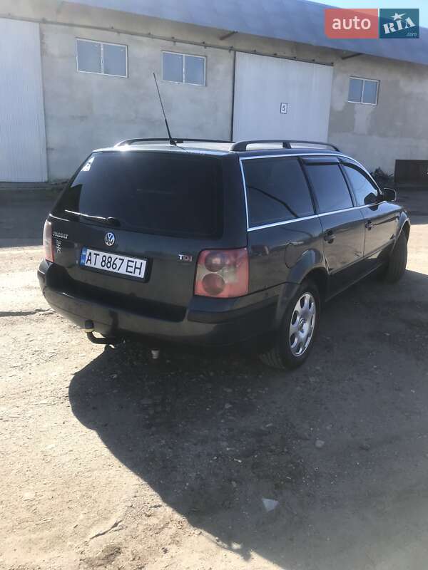 Универсал Volkswagen Passat 2001 в Городенке