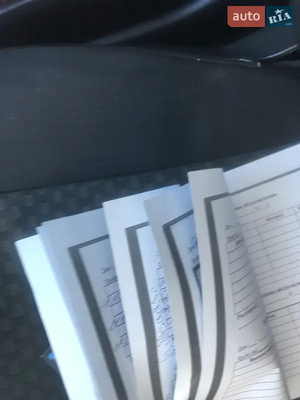 Универсал Volkswagen Passat 2001 в Городенке документ