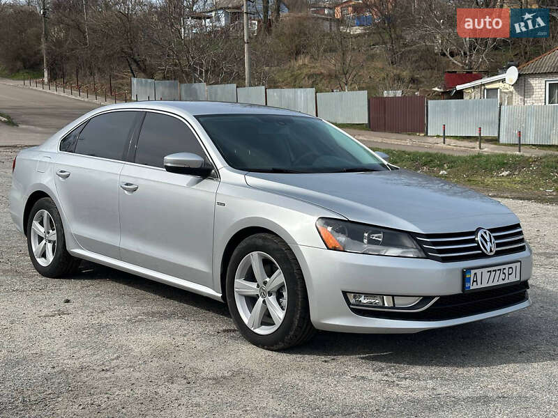 Седан Volkswagen Passat 2015 в Ржищеві