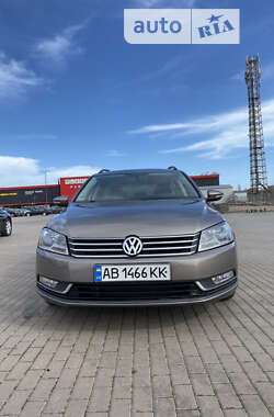 Volkswagen Passat 2011