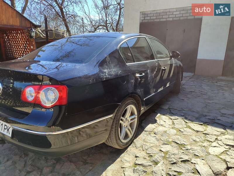 Седан Volkswagen Passat 2005 в Знаменке