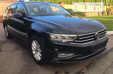 Volkswagen Passat 2020