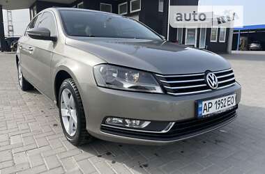 Седан Volkswagen Passat 2013 в Запорожье