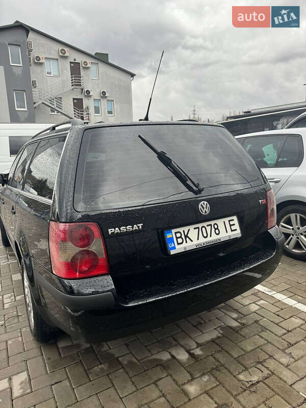 Универсал Volkswagen Passat 2001 в Костополе