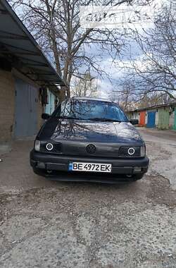 Универсал Volkswagen Passat 1990 в Южноукраинске