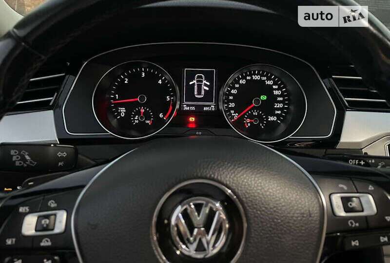 Универсал Volkswagen Passat 2016 в Виннице
