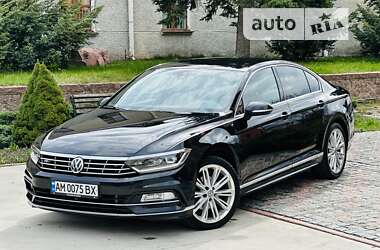 Седан Volkswagen Passat 2017 в Коростене