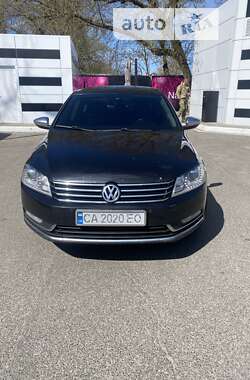 Седан Volkswagen Passat 2013 в Черкасах