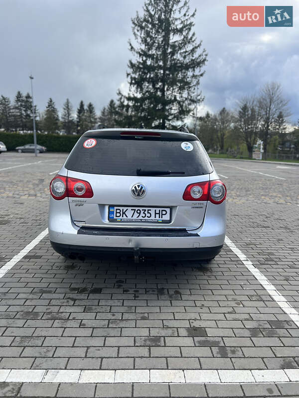 Универсал Volkswagen Passat 2009 в Луцке