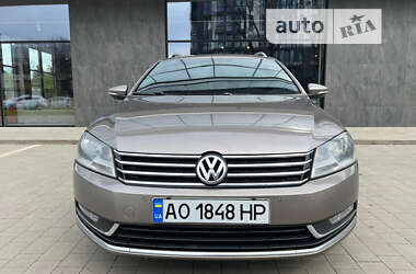 Универсал Volkswagen Passat 2011 в Ужгороде