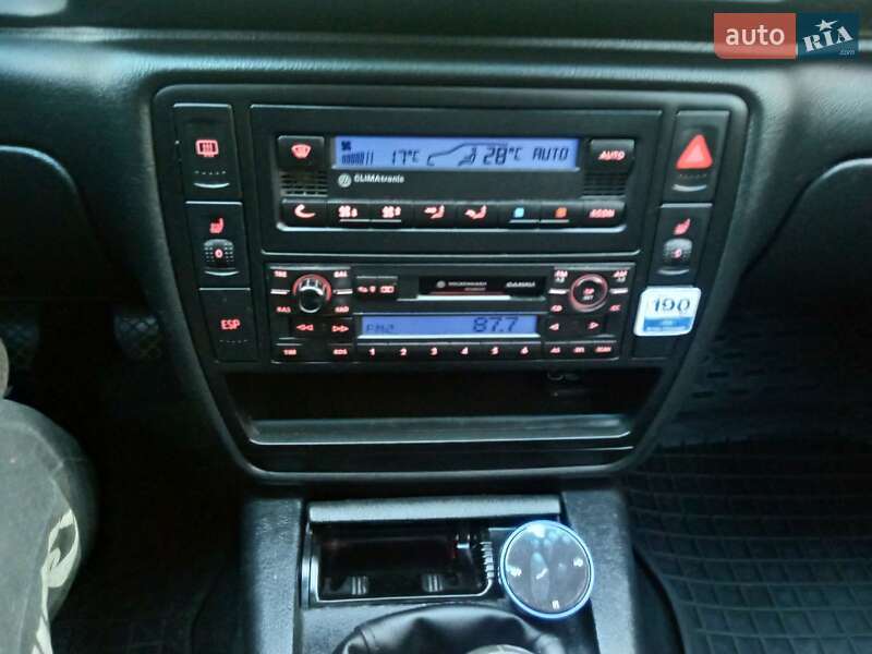 Универсал Volkswagen Passat 2000 в Ивано-Франковске