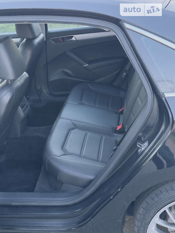 Седан Volkswagen Passat 2017 в Лубнах фото 33 Седан Volkswagen Passat 2017 в Лубнах