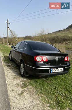 Седан Volkswagen Passat 2008 в Старом Самборе