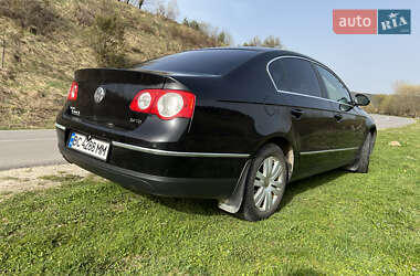 Седан Volkswagen Passat 2008 в Старом Самборе