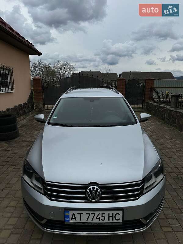 Универсал Volkswagen Passat 2012 в Долине