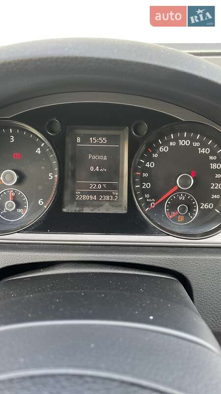 Универсал Volkswagen Passat 2012 в Львове